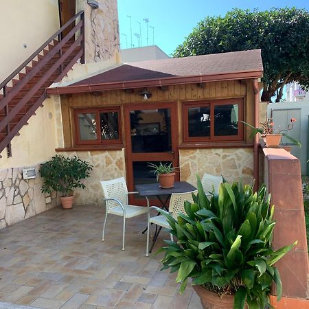 Nonna Anna Villa Taranto Esterno foto